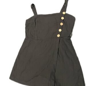 Forever 21 skort romper. Size medium. Great condition!!
